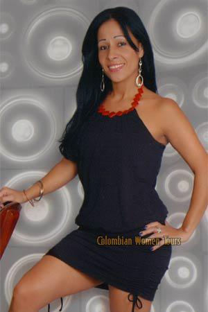 Colombian Women Tours