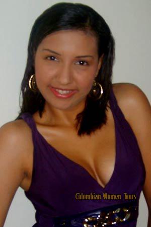 Colombian Women Tours