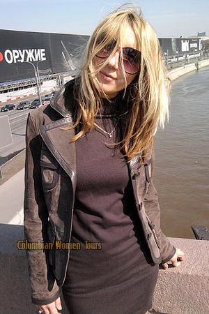 Colombian Women Tours