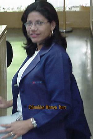 Colombian Women Tours