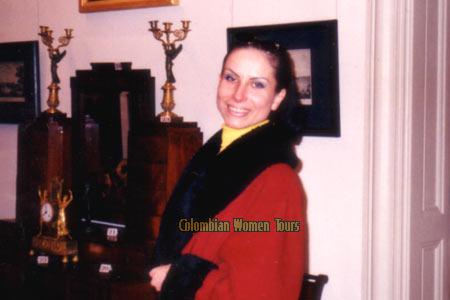 Colombian Women Tours