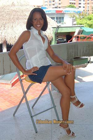 Colombian Women Tours