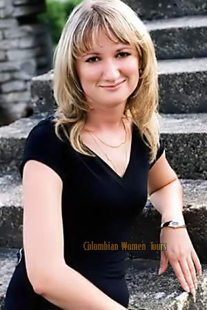 Colombian Women Tours