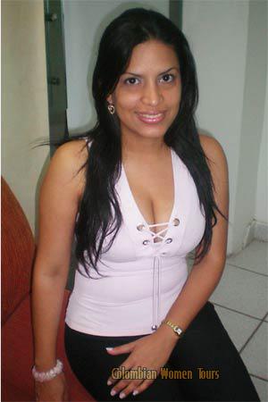 Colombian Women Tours