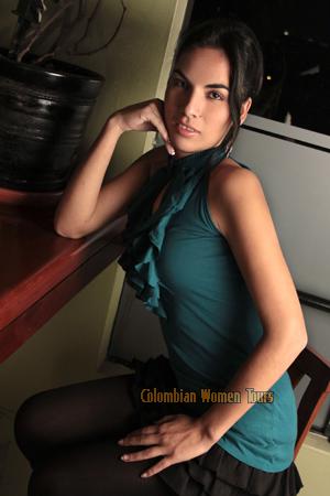 Colombian Women Tours