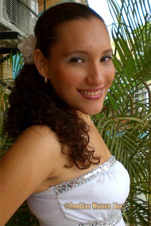 Colombian Women Tours